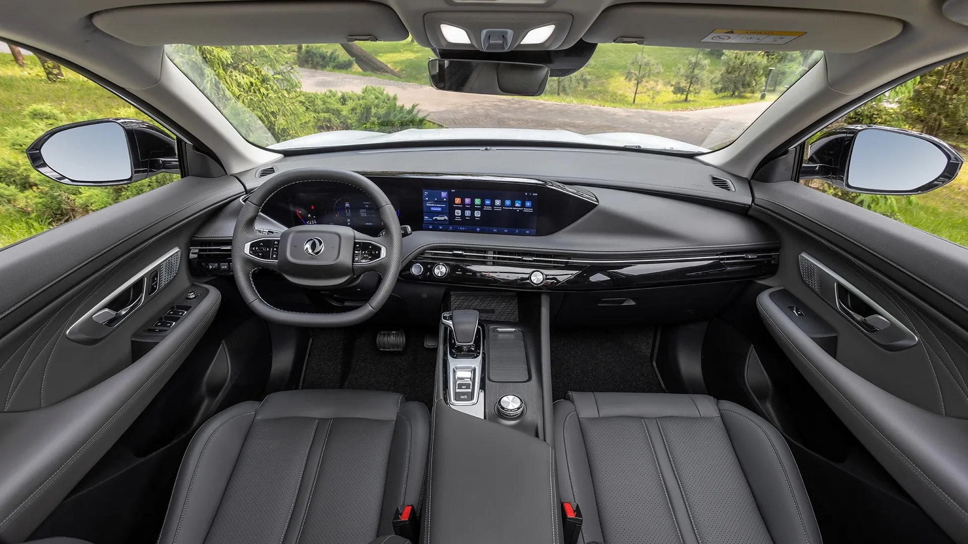 Dongfeng Хьюдж (Huge): полный обзор — стоит ли покупать в 2026 году