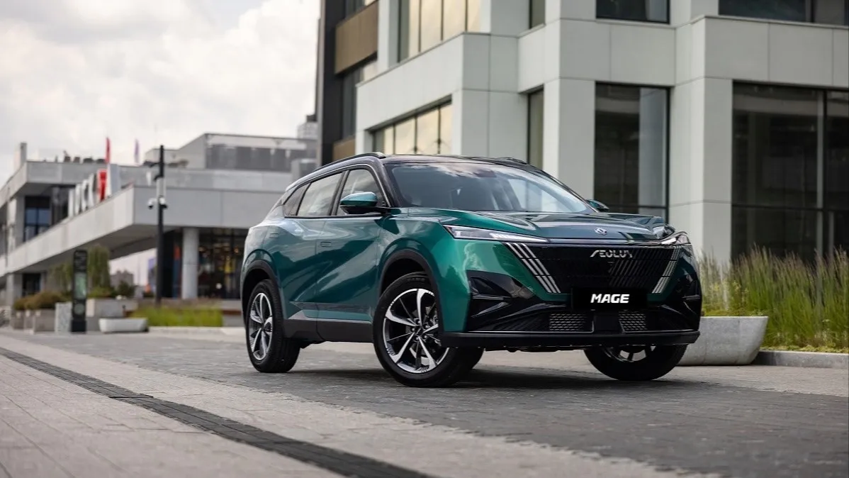 Dongfeng представил в России кроссоверы MAGE и HUGE