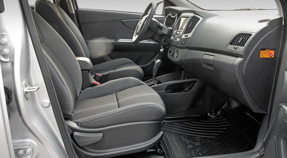 DFM, Dongfeng motors AX3