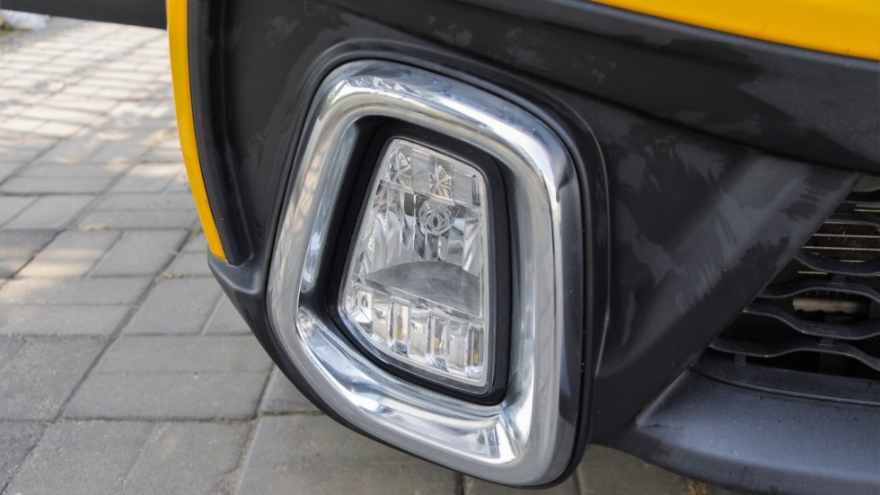 Глянец, турбина и мягкий пластик: первый тест-драйв Dongfeng AX4